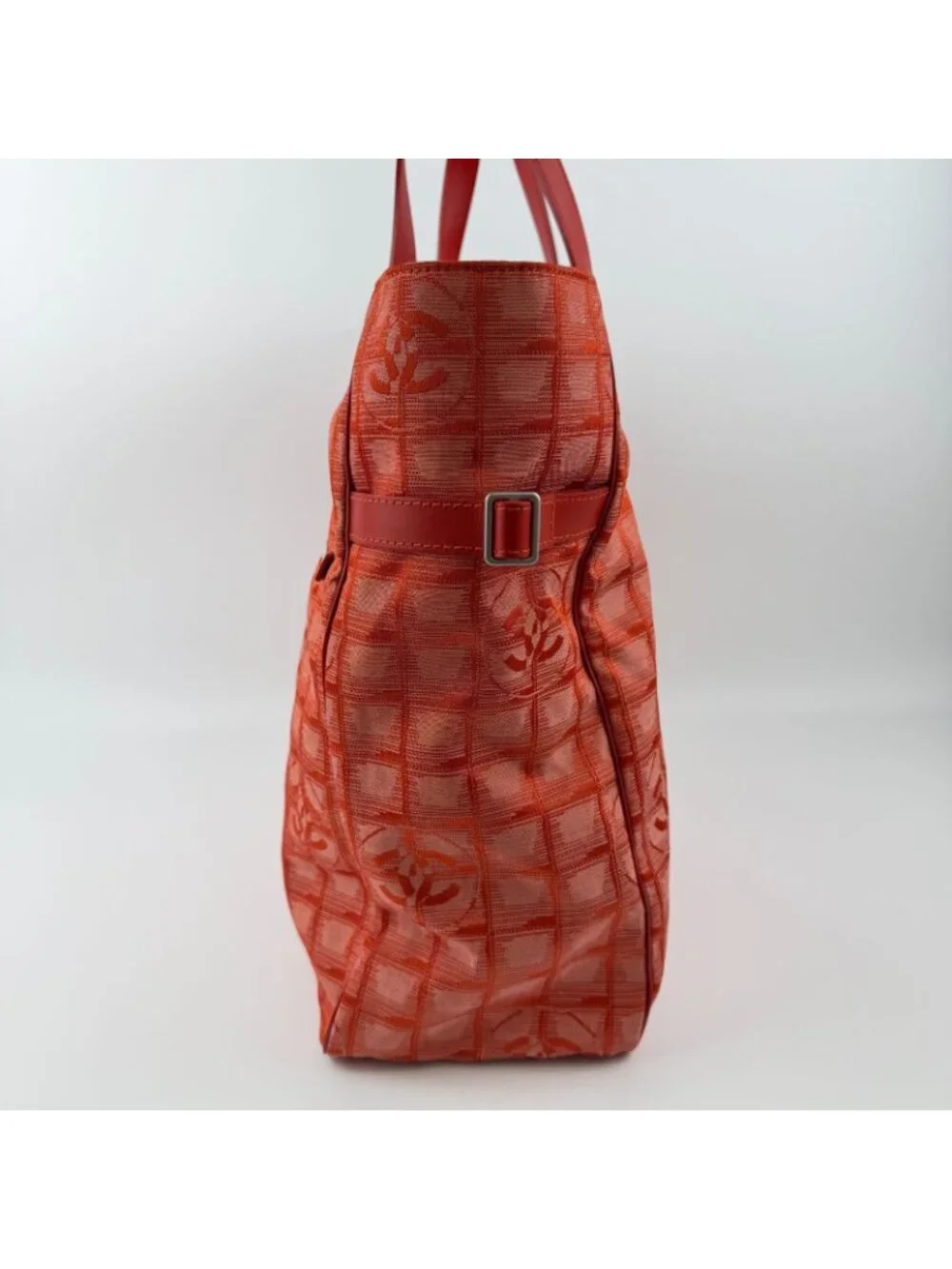 ★SOLD★ Chanel CC Logo New Travel Tote Red Nylon Vintage - Picture 4 of 15